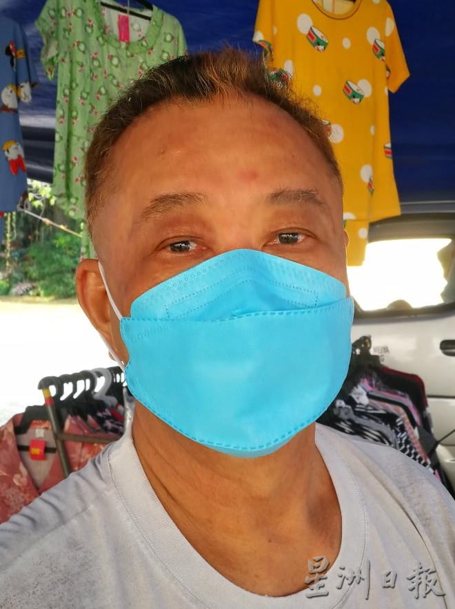 社区动态／甘文阁“拜四街”市集重开 营业摊档不多人少