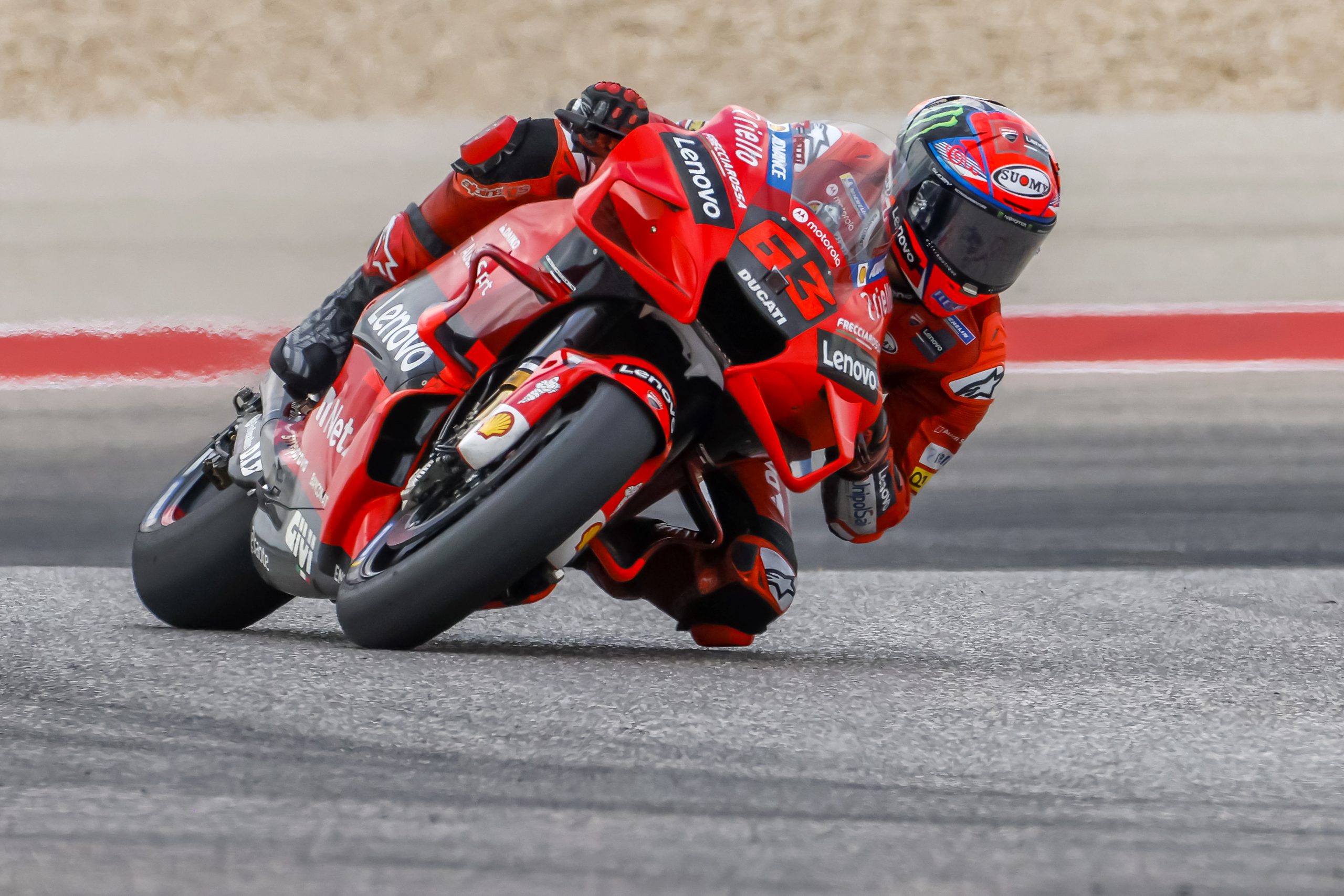 终结马奎兹杆位垄断  巴尼亚亚争连3站摘杆夺冠