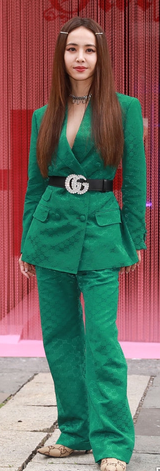 蔡依林久违现身认“不习惯” 避谈中国封杀换脸色情片事件