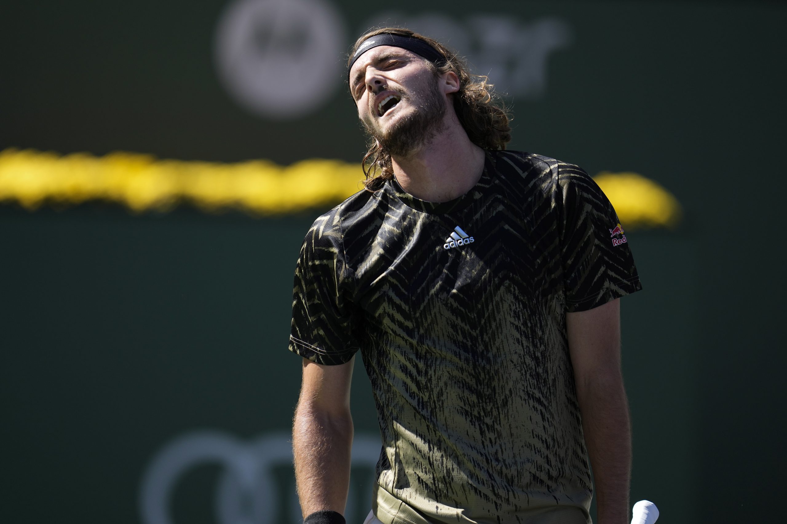 西西帕斯（兹沃列夫）8强落马  阿莎（巴多萨）争后座