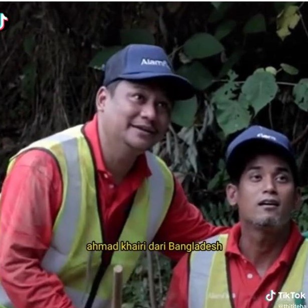 视频 | 演外劳清道夫被挖出!凯里“浮夸”演技破百万观看