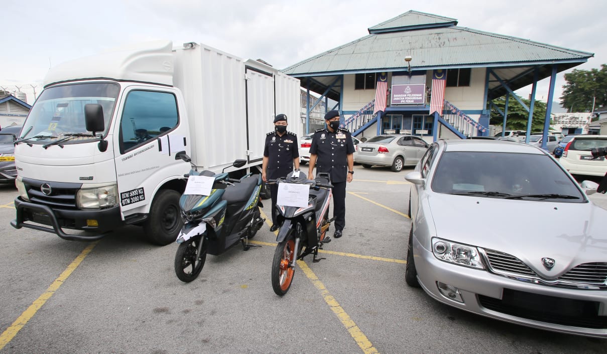 警方瓦解贩毒集团捕1男2女 起获27.6万令吉毒品