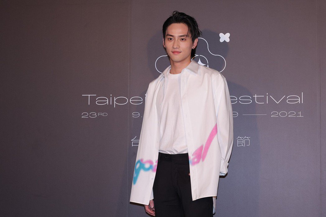 谈香港现况被打断.黄秋生发飙:尊重一下我好吗