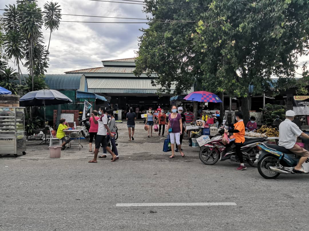 谣传多名小贩确诊 黄诗情:拉湾古打巴刹如常营业