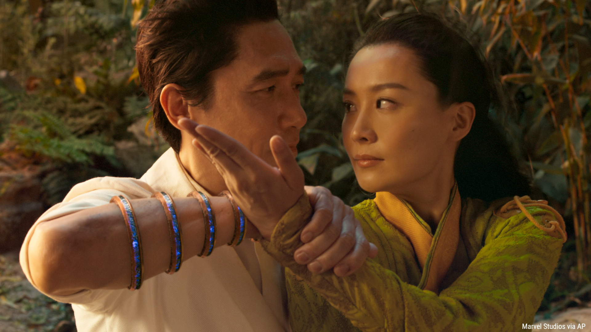 费比安／《Shang-Chi and the Legend of the Ten Rings》尚气没有不接下气