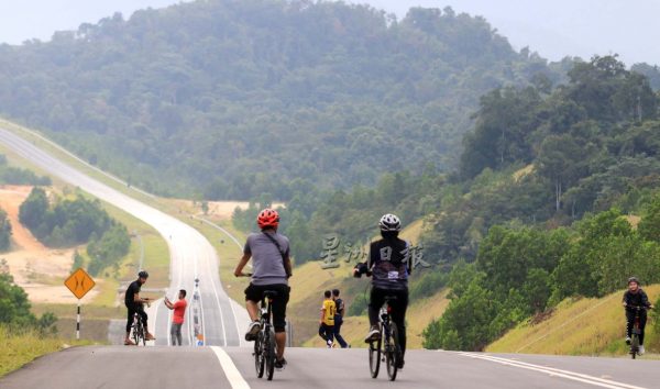 跑步者脚车队新去处，沉香班底路 你打卡了吗？