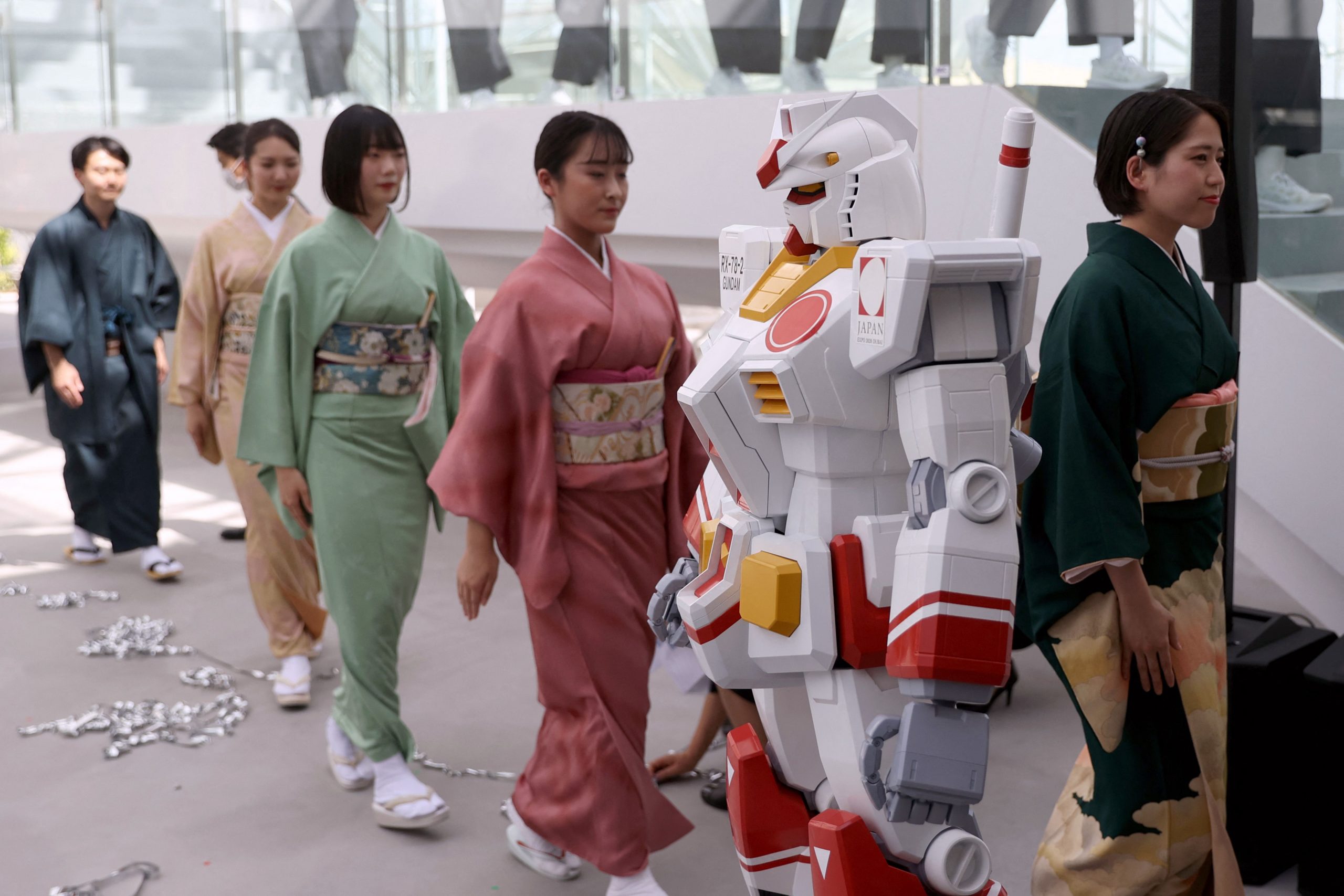 迟来的迪拜世博盛会 疫情之下精彩依旧