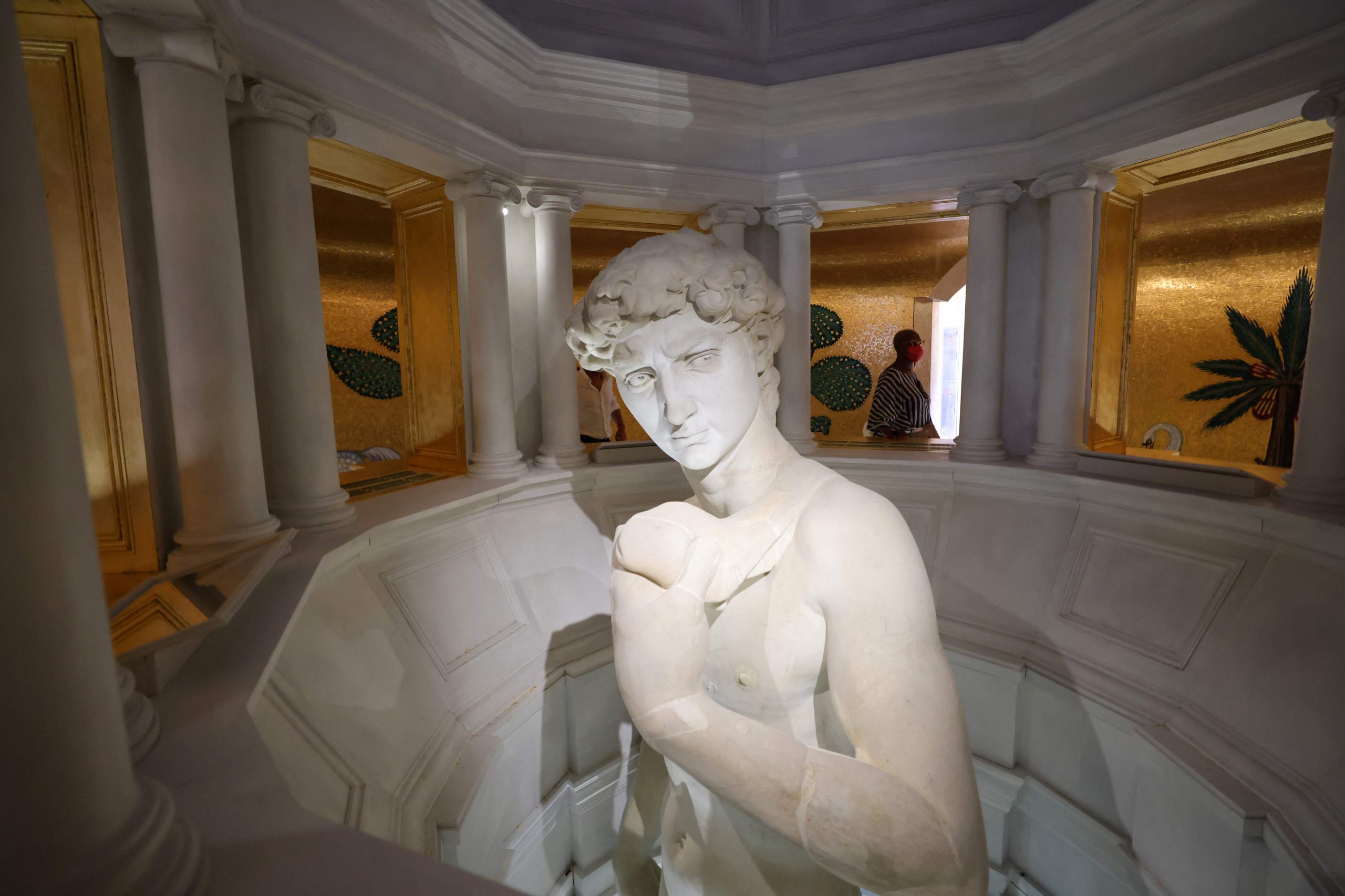 迟来的迪拜世博盛会 疫情之下精彩依旧