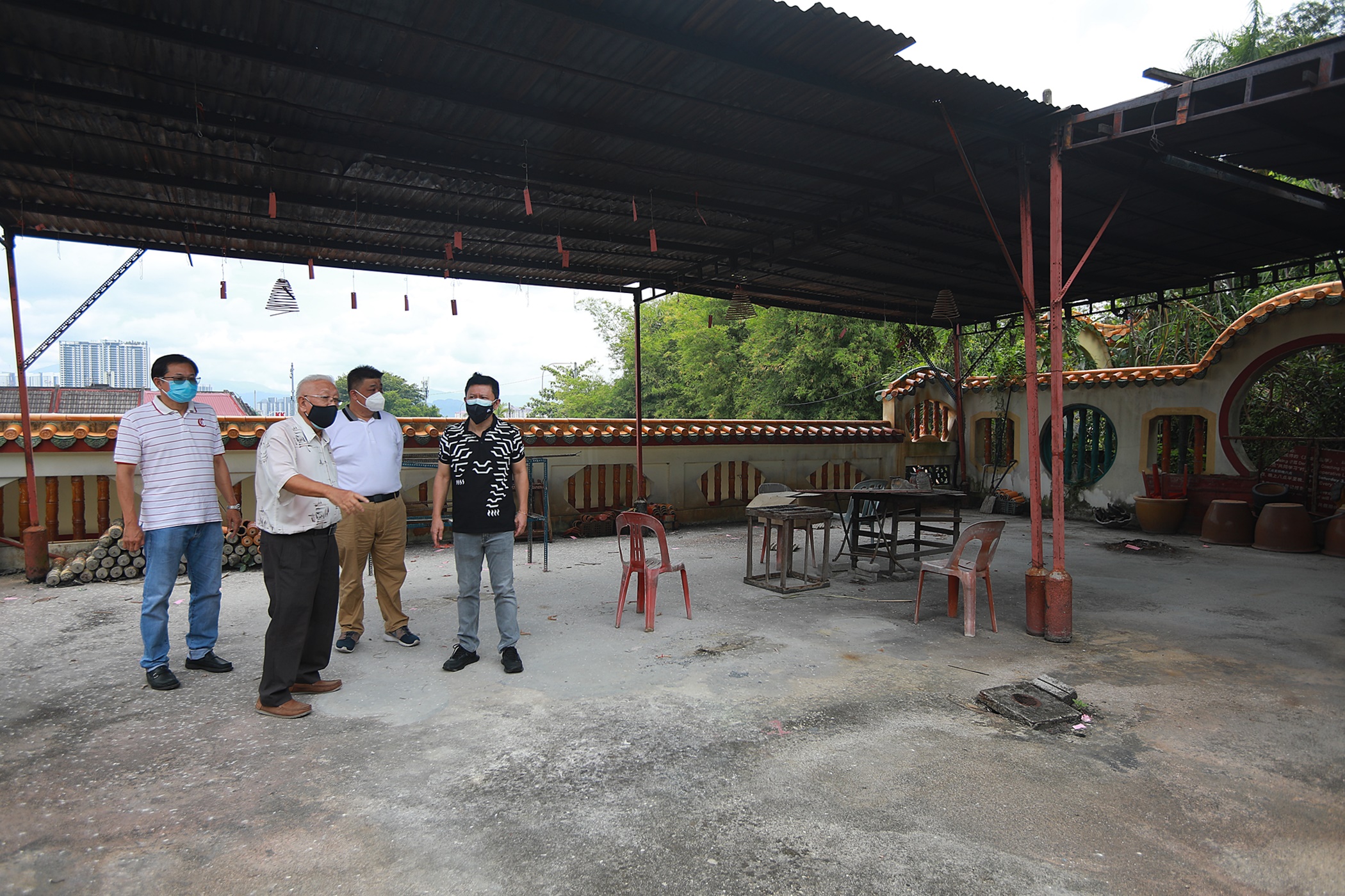 郑联科:非伊教宗教场所拨款不是用来起新建筑