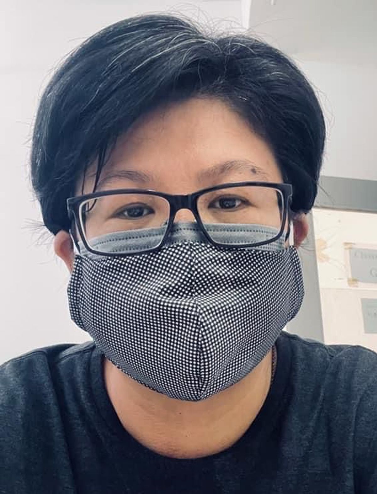 (重取代签发)(古城封面主文)市民视情况投票·担忧爆发感染群