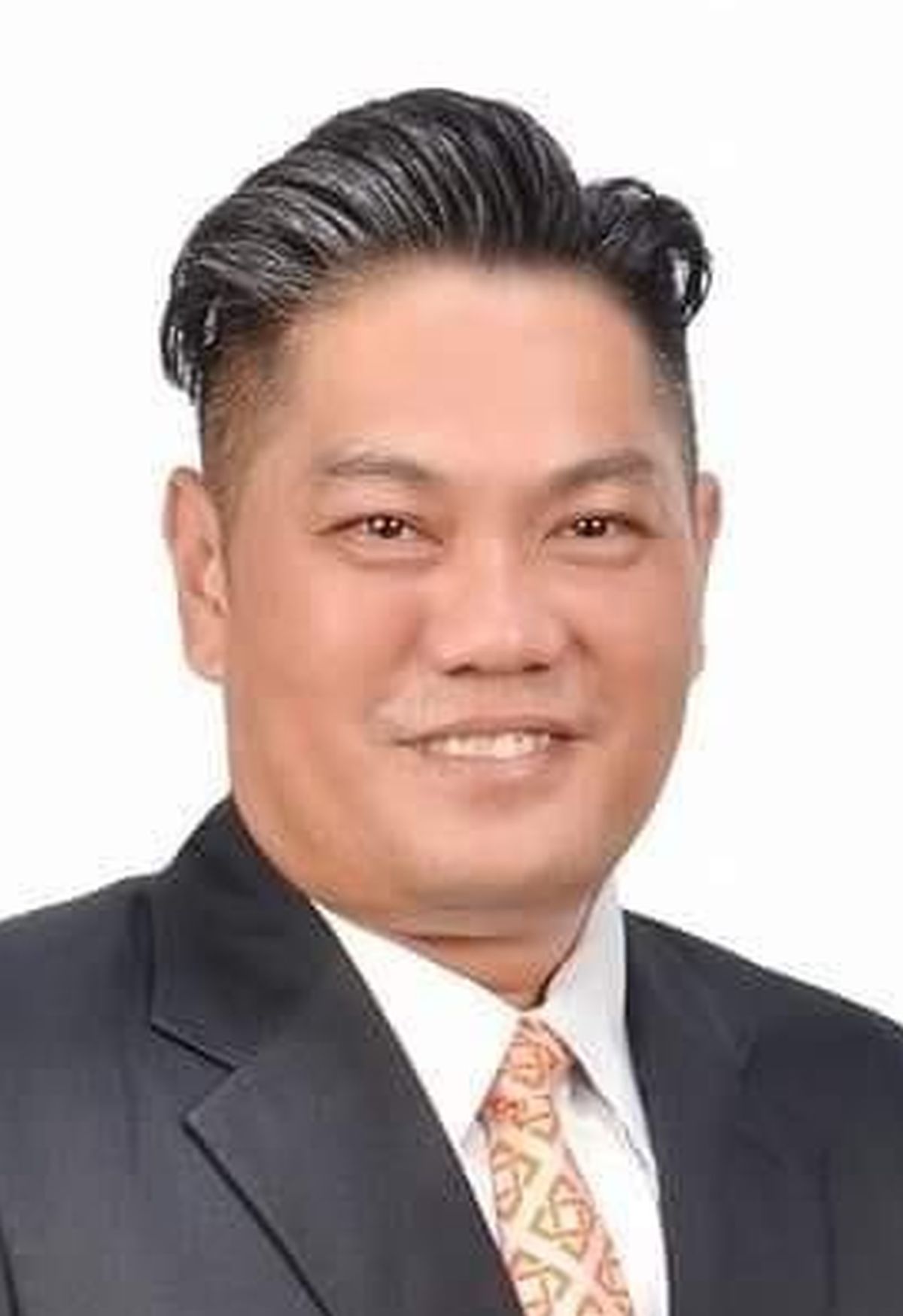 (重取代签发)(古城封面主文)市民视情况投票·担忧爆发感染群