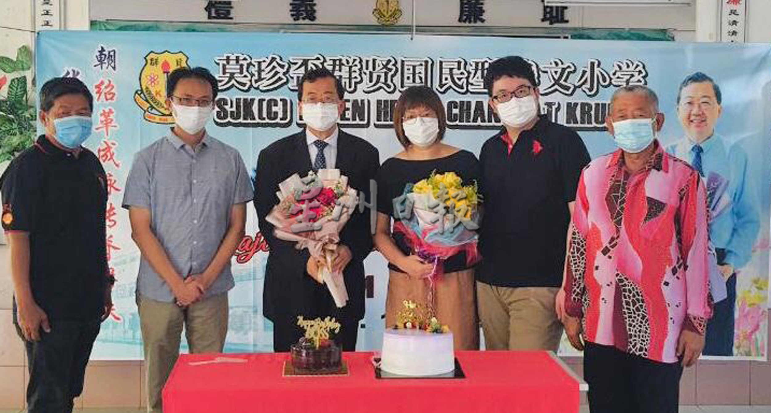 霹/林朝华:看到学生成才是教师最大骄傲