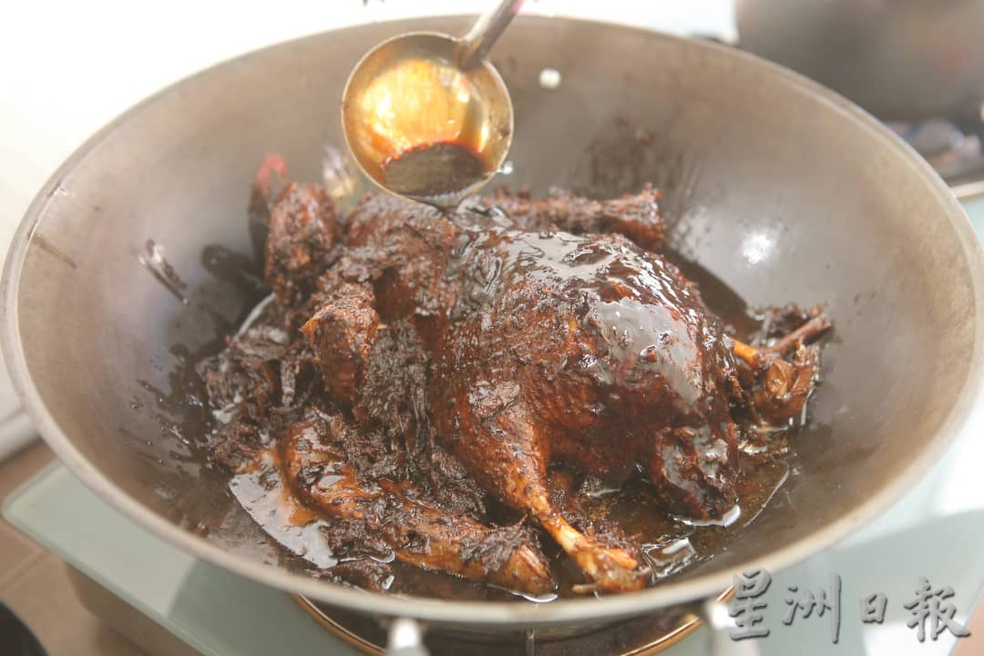 霹:10月30日见报/封底主文/【古早好味】砂拉越华人家乡味
