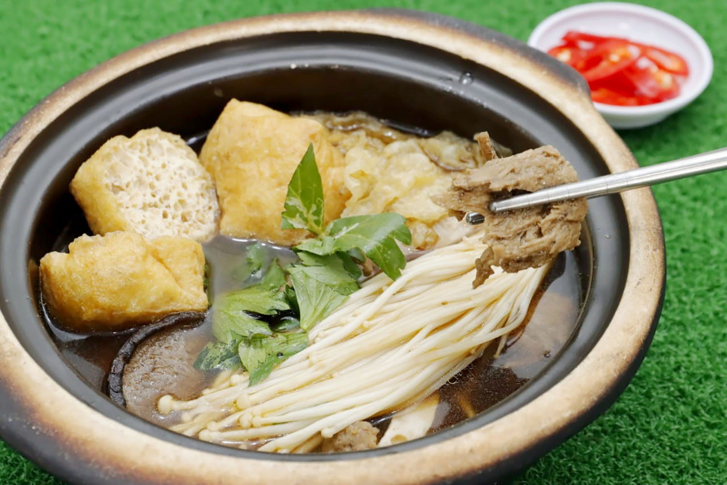 霹：版头／九皇爷诞民众多茹素 素食店生意火热