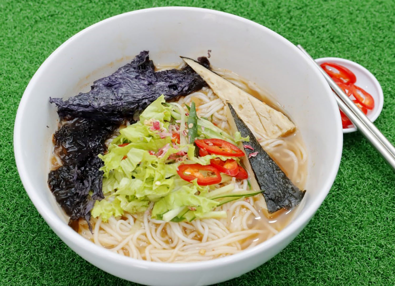 霹：版头／九皇爷诞民众多茹素 素食店生意火热