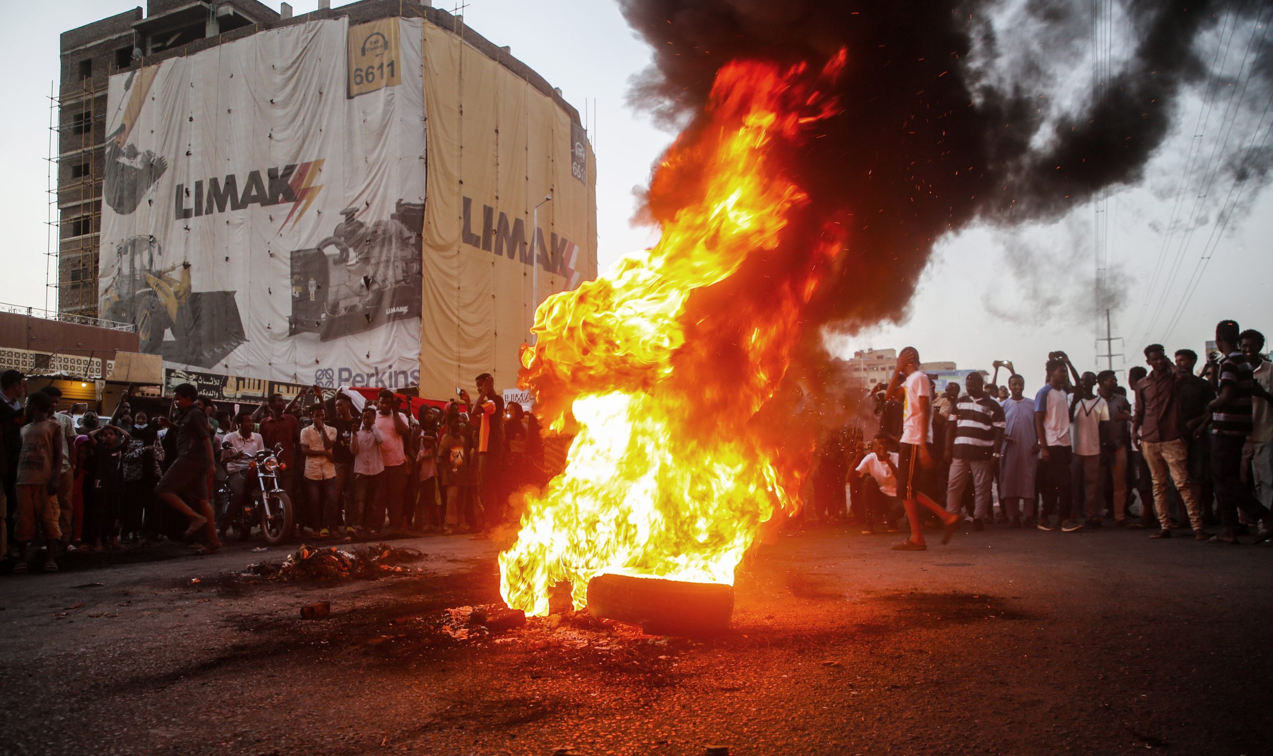 非盟暂停苏丹成员资格  禁参与非盟任何活动