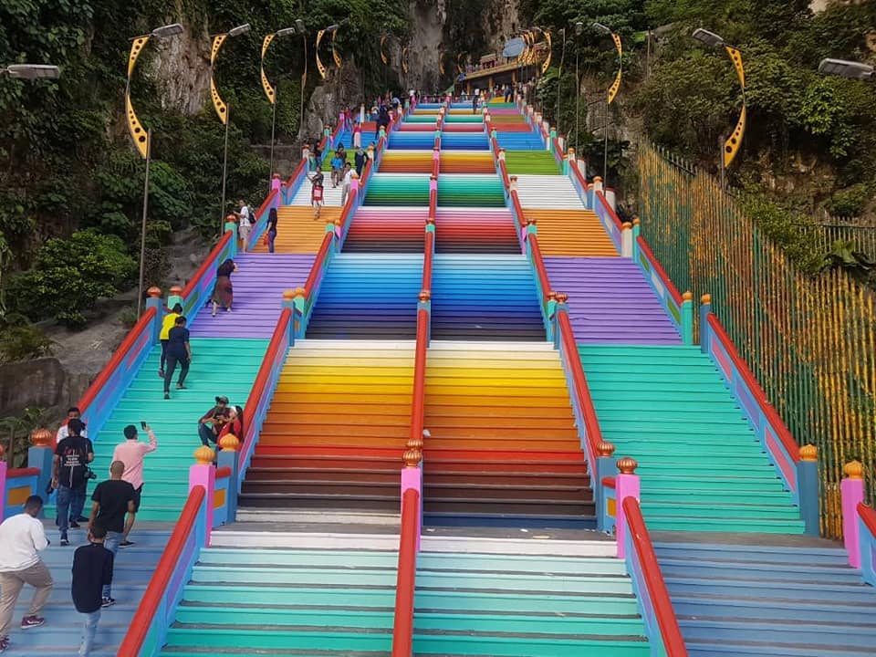 （4日见报）大都会/疫起出游系列-彩虹景点