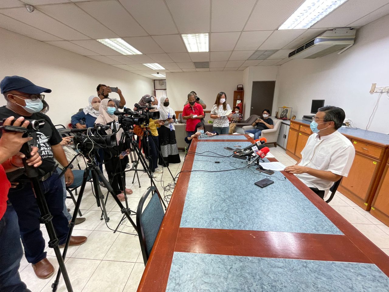 (全国版)郑国球:巫统曾开出2个条件