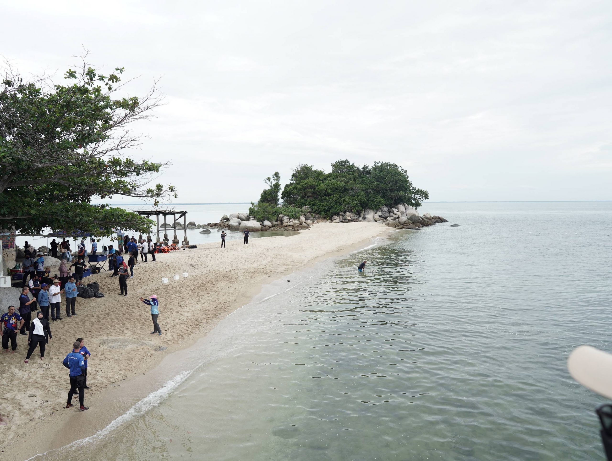 (古城封面主文)范围共一海里的哆哆岛、囊卡岛及乌旦岛将打造成“海上花园”