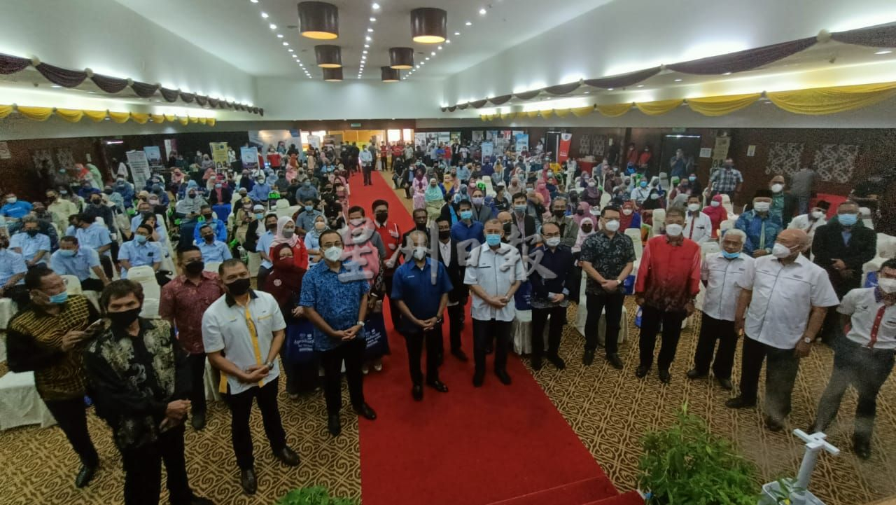 (古城封面副文)巫统国盟两大巨头不约而同访甲 各名义助选