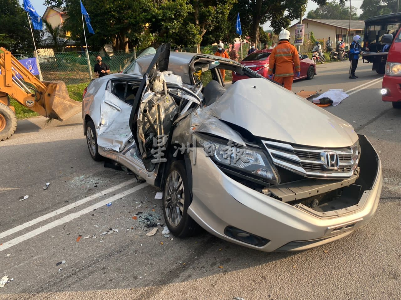 (古城版)教师往学校途中车祸死