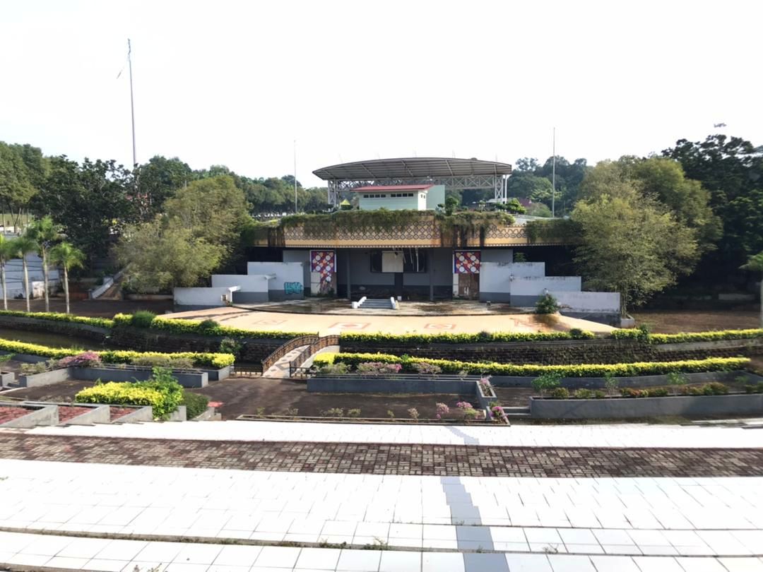 （古城版）爱极乐历史广场开办“Ley Park  Station”夜市