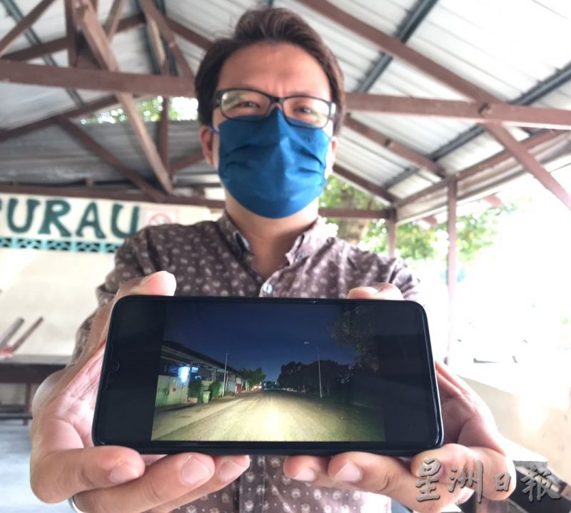 (古城第三版主文)玛琳工业区路灯损坏倾斜与猴群课题