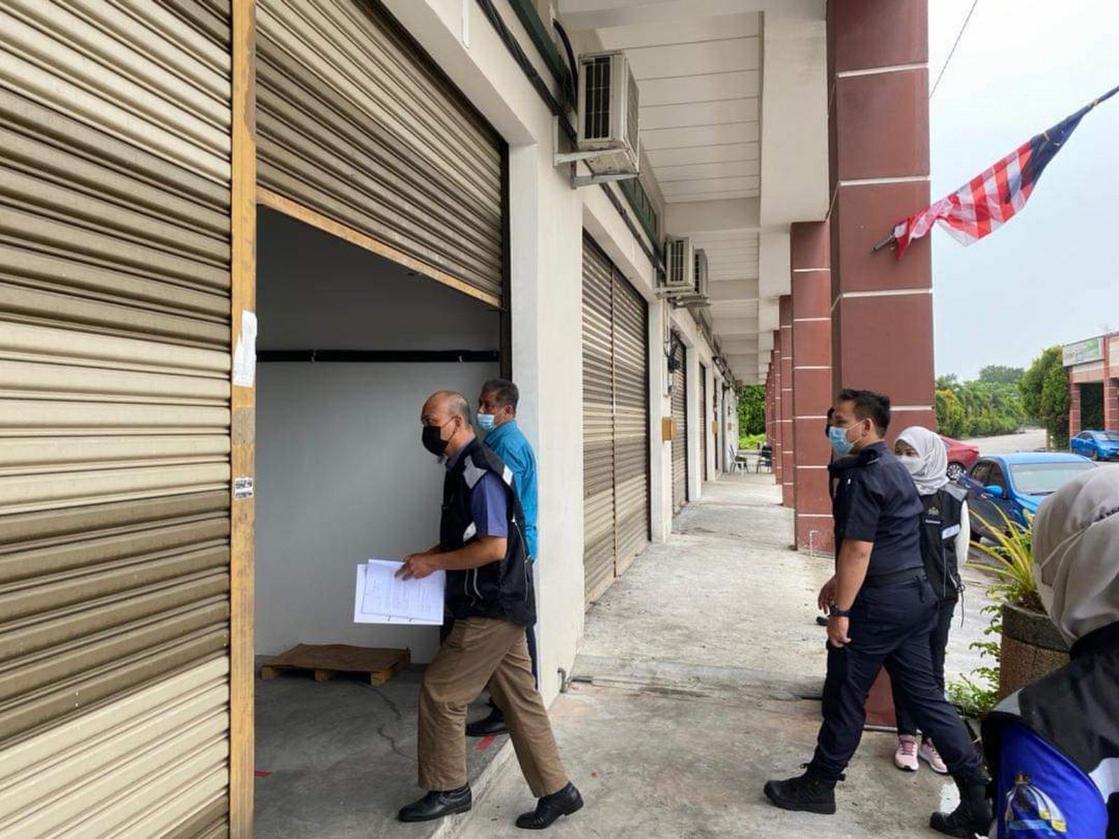 （已签发）柔：3业主拖欠产业税，麻坡市议会逐一找上门