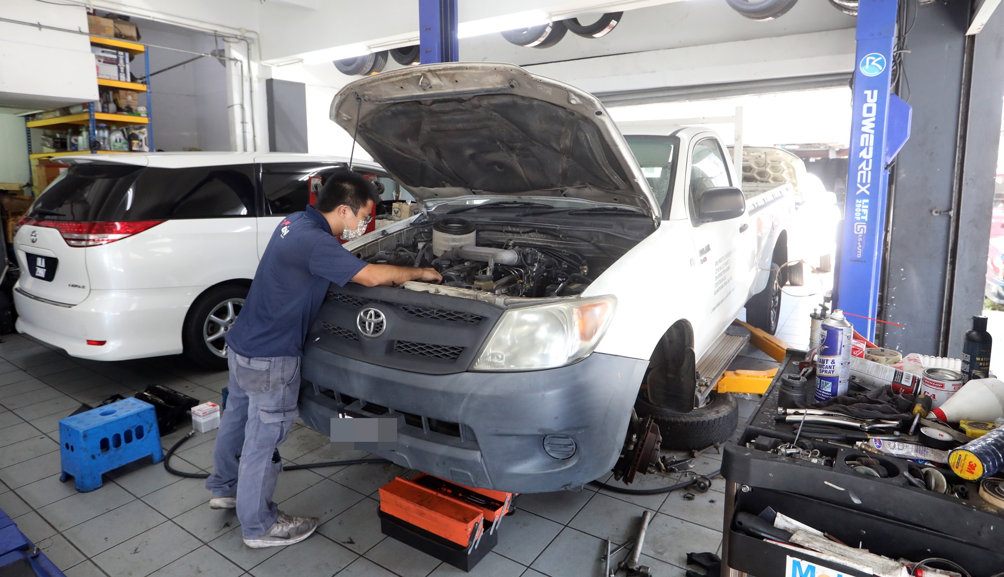 me03副文(大都会)街访汽车维修中心/7图