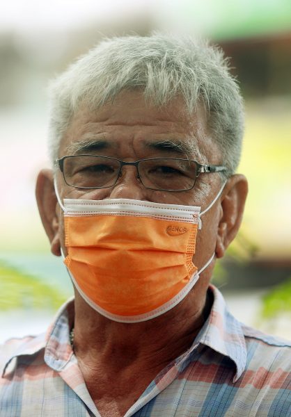 me04(大都会)跟进甲洞卫星市路边摊贩被取缔/12图