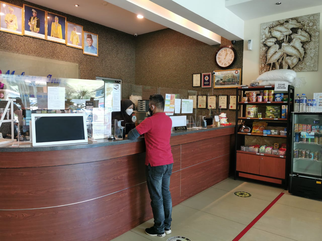 NS封面主文/游子们终于能回乡,也带旺酒店业