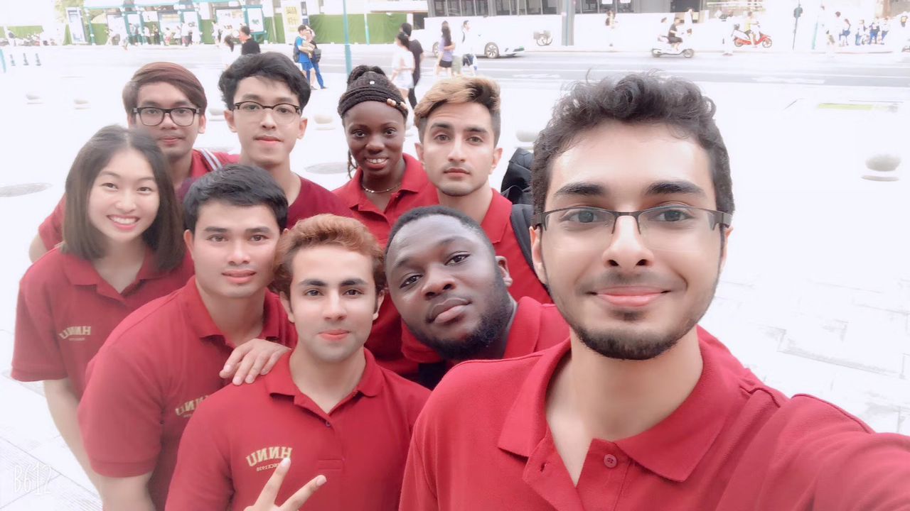 14/11星期日见报/有故事的人-陈卉艺(疫情下赴华生中国梦破灭)