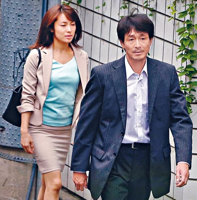 52岁吉田荣作再婚 　娶40岁内山理名
