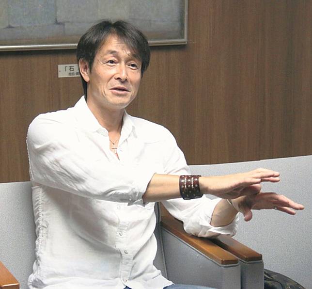 52岁吉田荣作再婚 　娶40岁内山理名