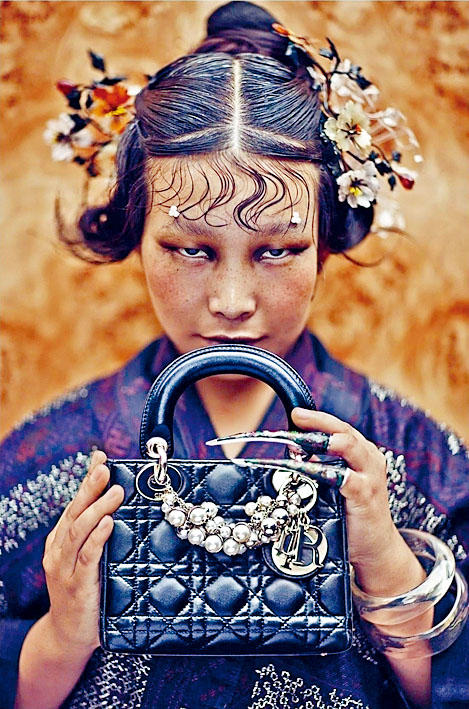 Dior宣传照惹丑化中国女性之嫌 摄影师遭小粉红出征