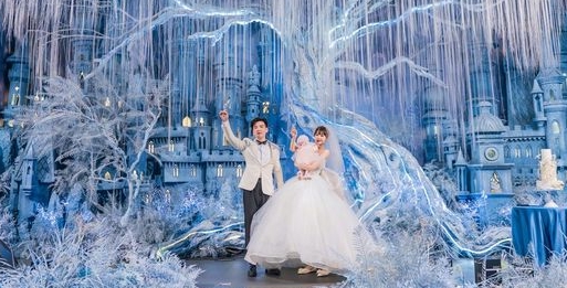 婚礼照流出|34岁男星被曝隐婚当爸 经纪人火速认了