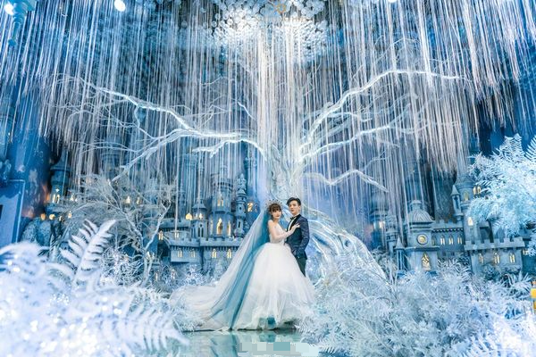 婚礼照流出|34岁男星被曝隐婚当爸 经纪人火速认了