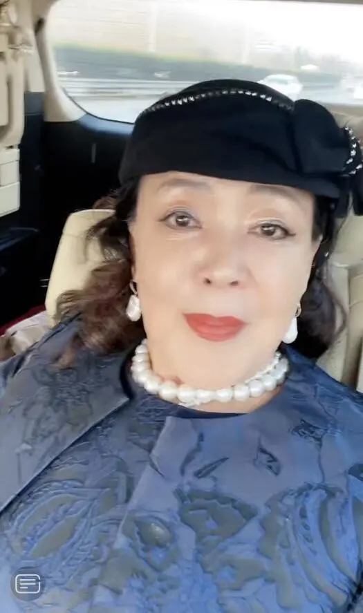 ​张兰爆汪小菲内心脆弱 经不起打击没女人强大