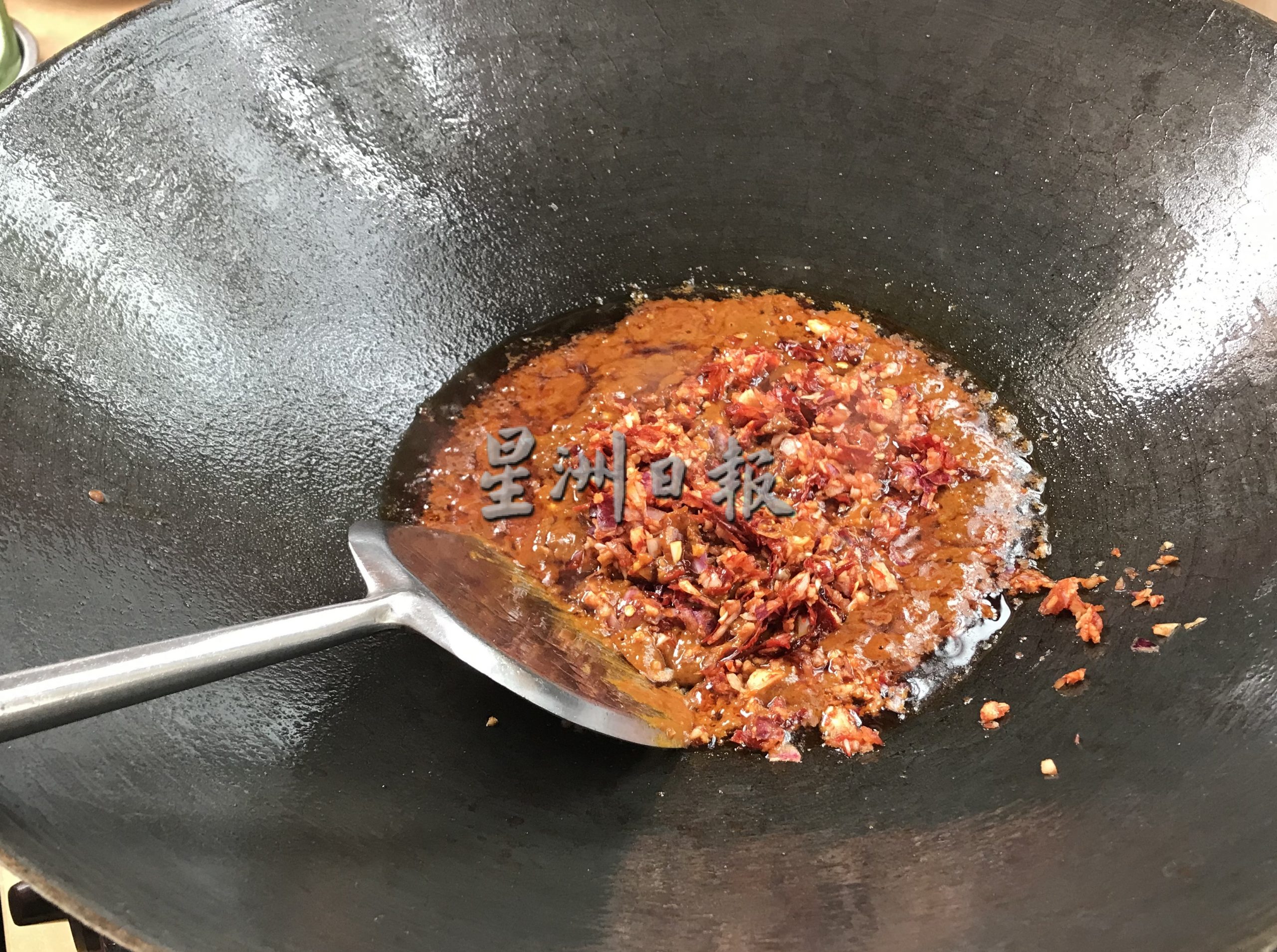 ★11月20日刊登/大霹雳封底主文/【古早好味】/亚参咖喱甘望鱼