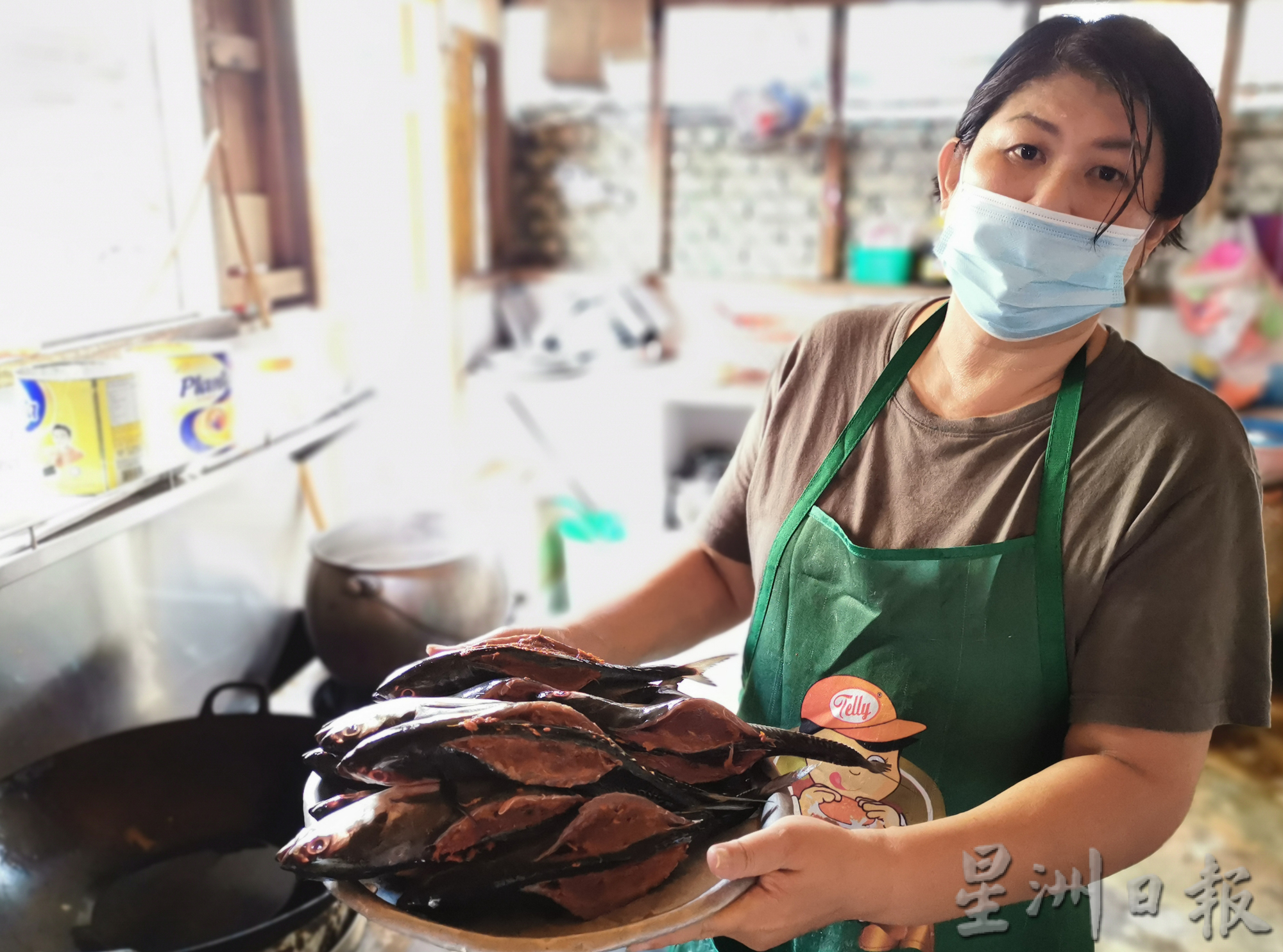 ★11月7日刊登/大霹雳封底主文/【人气美食】/近80年的家常便菜 邦咯人气白粥原汁原味