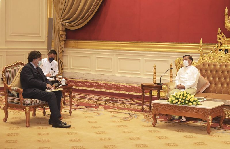 理查森与敏昂莱会晤 称与缅甸军方接触取得进展