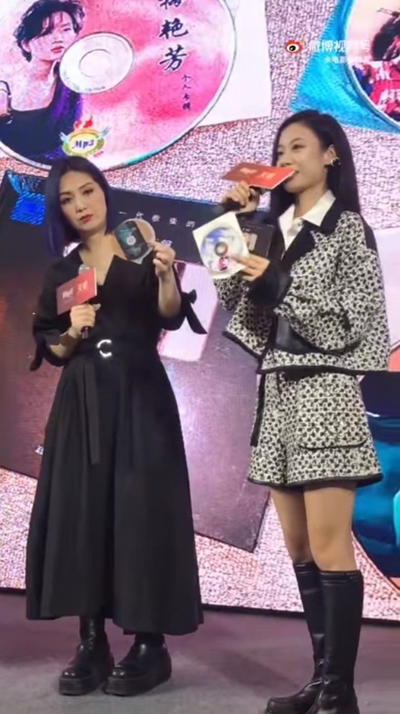 《好声音》总冠军晒梅艳芳翻版CD.杨千变脸机智救场