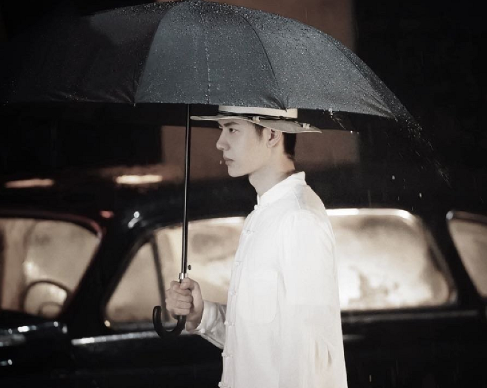 《无名》海报曝光  王一博油头造型被狂吐槽