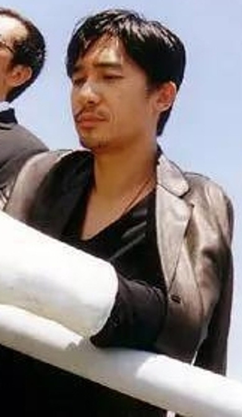 《诡扯》致敬《无间道》 梁朝伟自拍16秒力挺