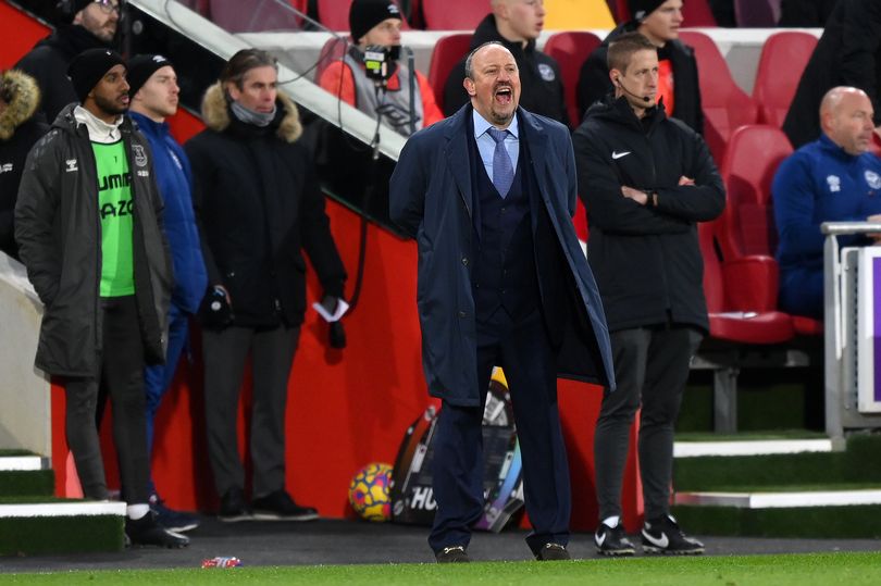 不让旧主红军落井下石 (贝尼特斯)倒戈成焦点