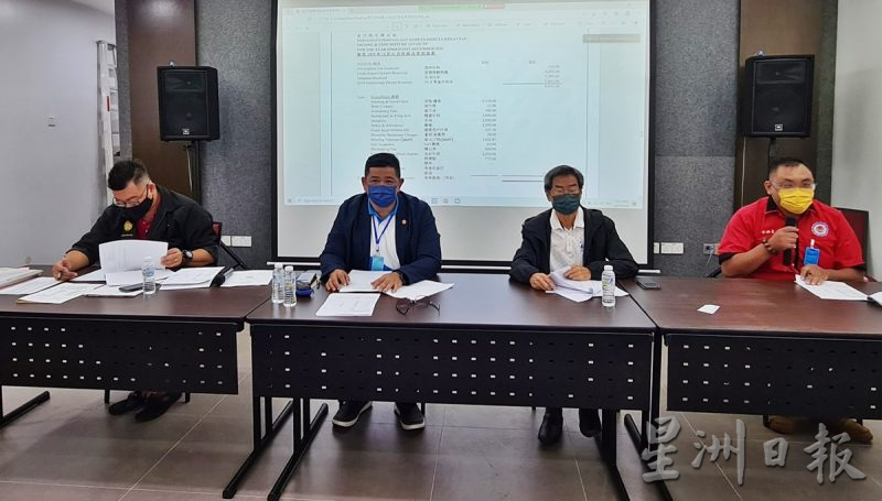 东:吉兰丹车商公会会员大会。