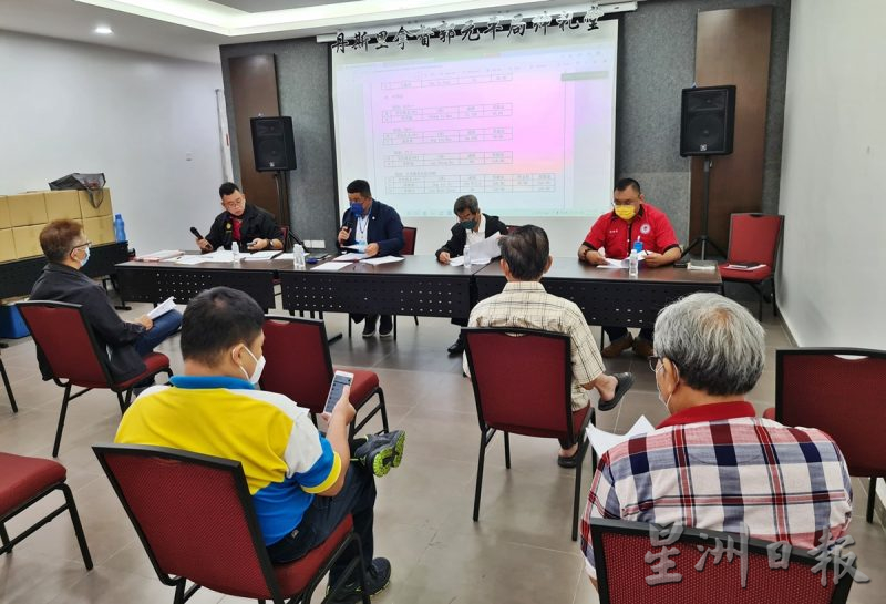 东:吉兰丹车商公会会员大会。