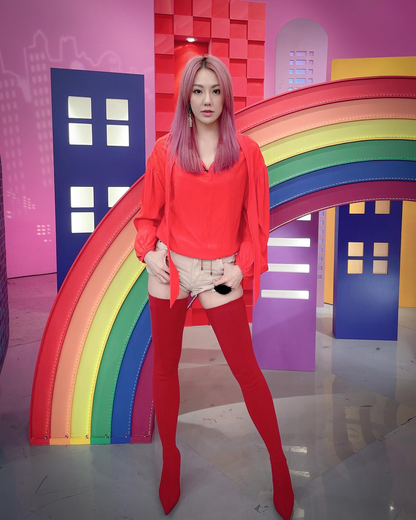 传月赚近60万.“榴梿公主”刘雨柔:多希望是真的