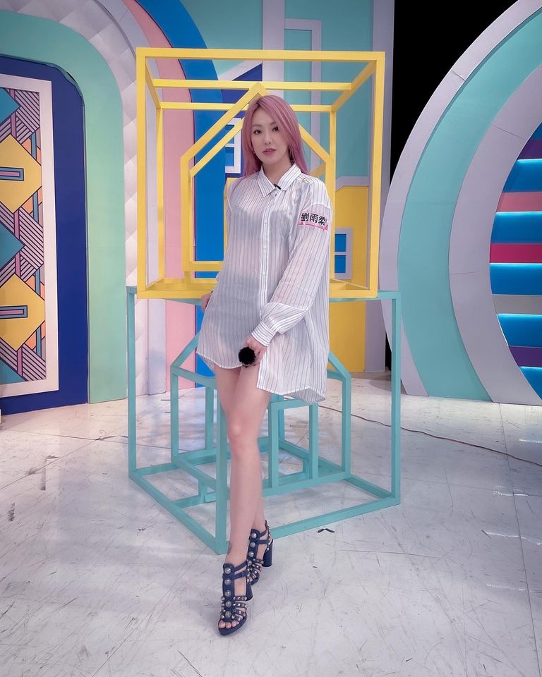 传月赚近60万.“榴梿公主”刘雨柔:多希望是真的