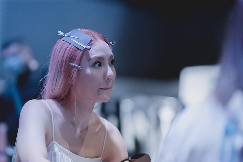 传月赚近60万.“榴梿公主”刘雨柔:多希望是真的